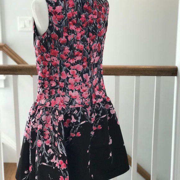 RED Valentino Dress - Picture 2 of 8